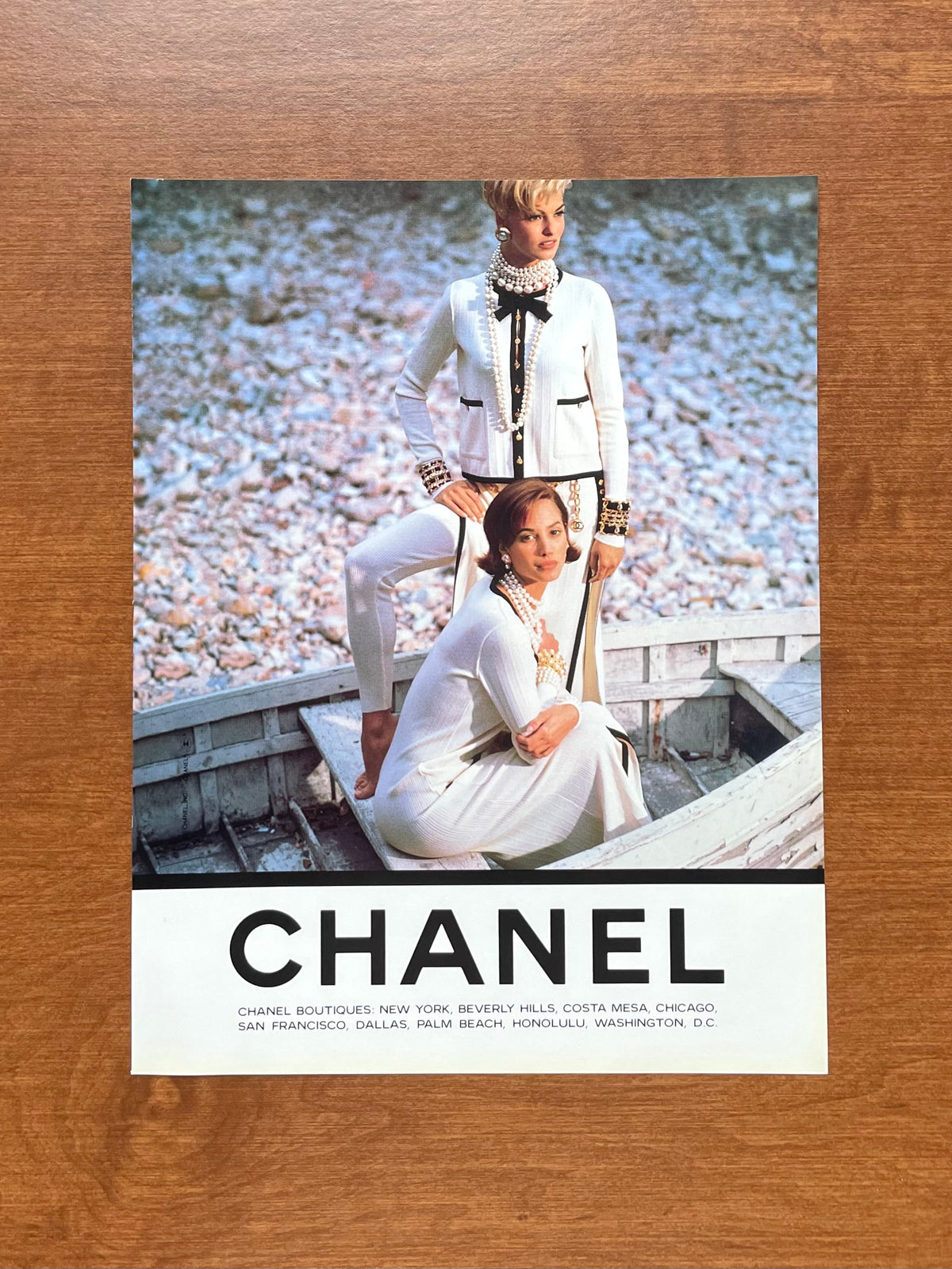 1991 Chanel feat. Christy Turlington & Linda Evangelista Advertisement